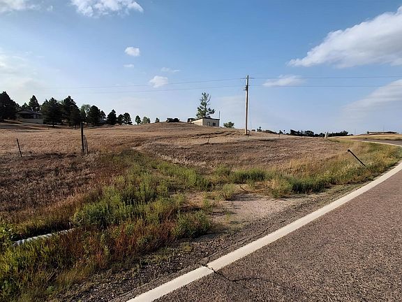 4th image of 4601 W Nike Rd