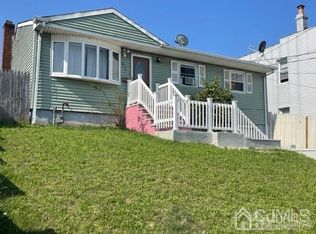 373 Bruck Ave, Perth Amboy, NJ 08861