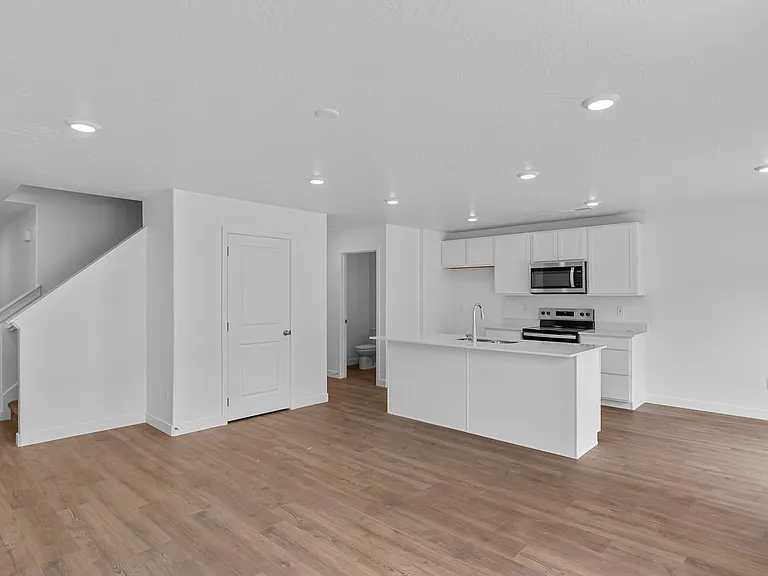 2105 S Wolverine Way #2433 — Photo 6