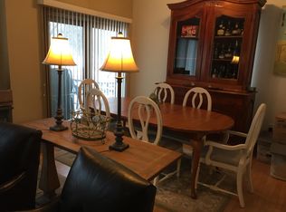 N26W26436 Quail Hollow Rd #B, Pewaukee, WI 53072