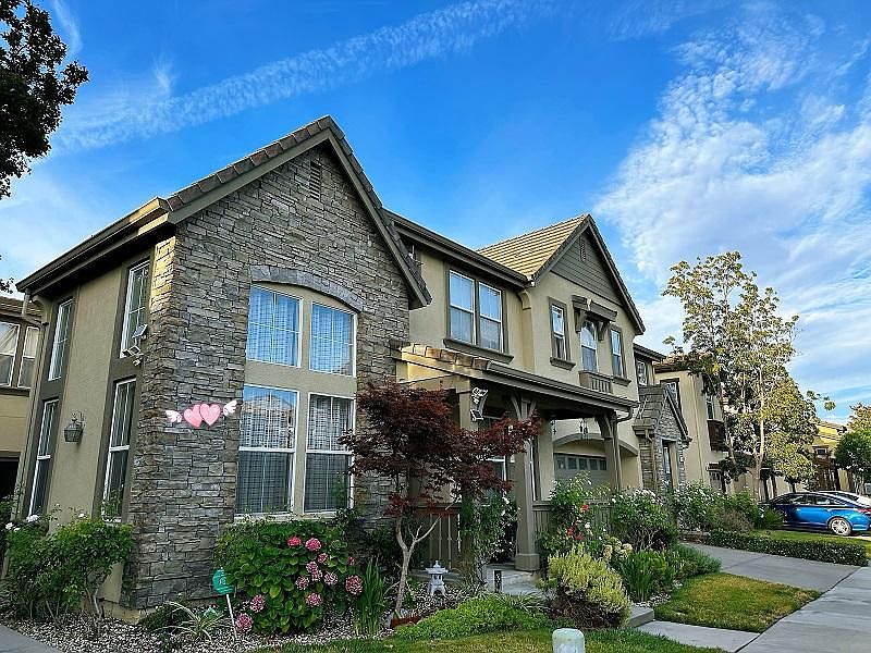 1st image of 1388 Thornbury Ln