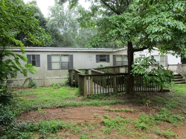 5287 Price Rd, Gainesville, GA 30506