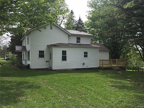 3rd image of 8797 N Main St