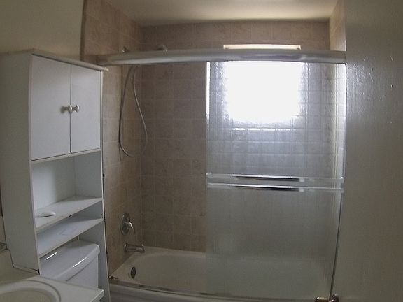 5th image of 1118 Stonylake Ct