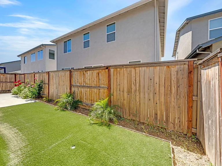 3012 Endsley Ave — Photo 43
