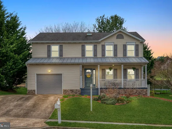 9528 Hallhurst Rd, Nottingham, MD 21236