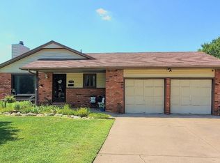 515 Meadowlark Ln, Newton, KS 67114