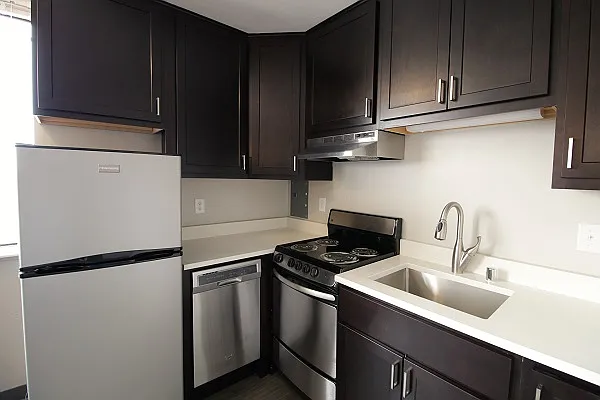 1671 N. Prospect Ave. — Photo 126
