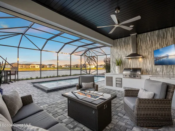 8904 Alister Dr, Melbourne, FL 32940