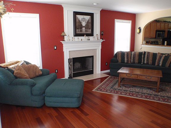 4th image of 36 Wheat Field Cir