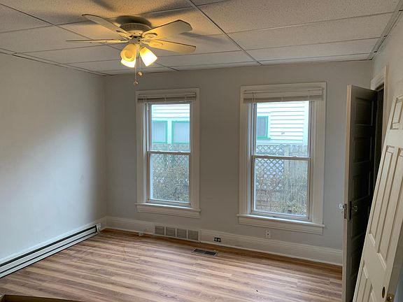 2nd image of 1609 Hopkins Ave APT 3