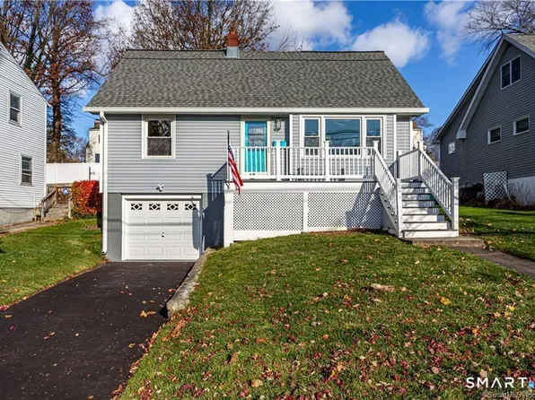78 Rena Place, Fairfield, CT 06825
