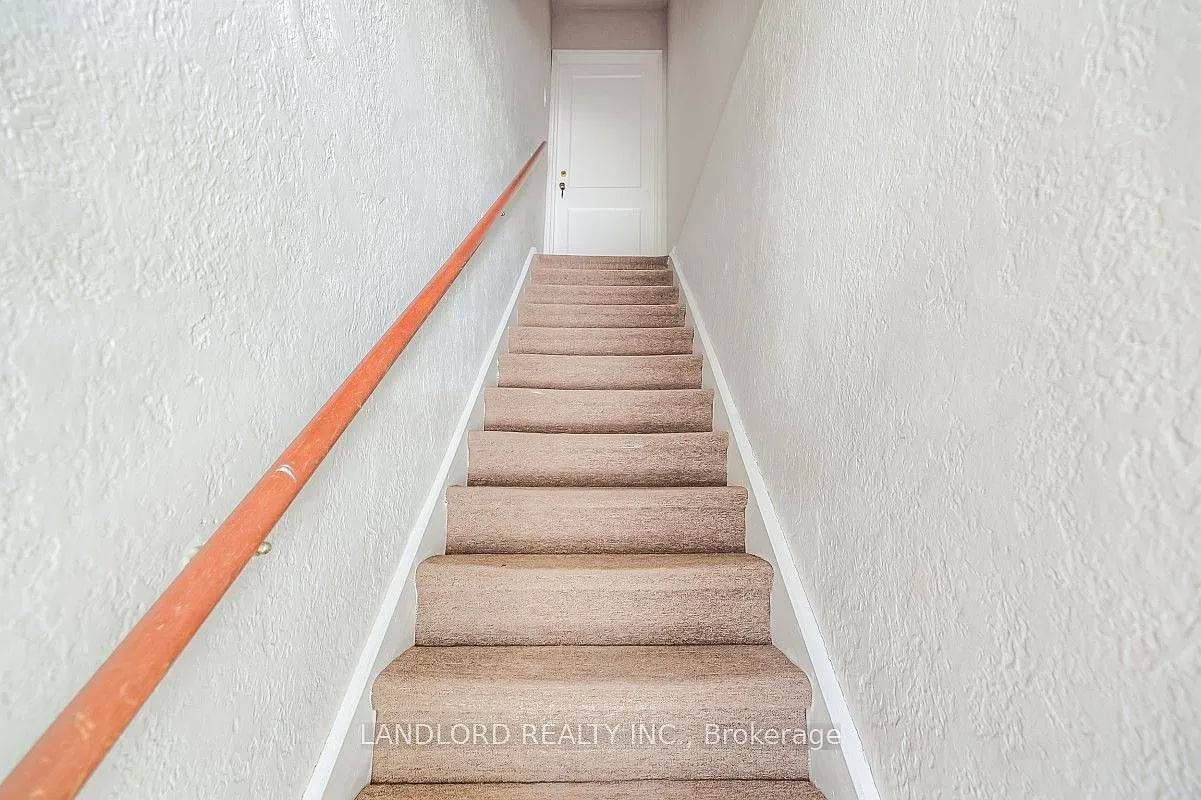 2 bed, $2,550 — Photo 4