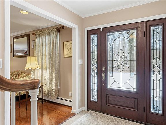 2nd image of 1 Tracklot Road