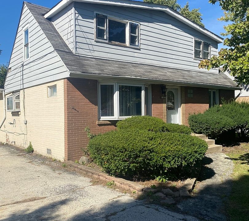 1st image of 6818 Maple Ct