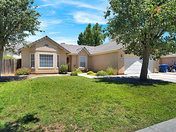 3rd image of 84 Cantebury Dr
