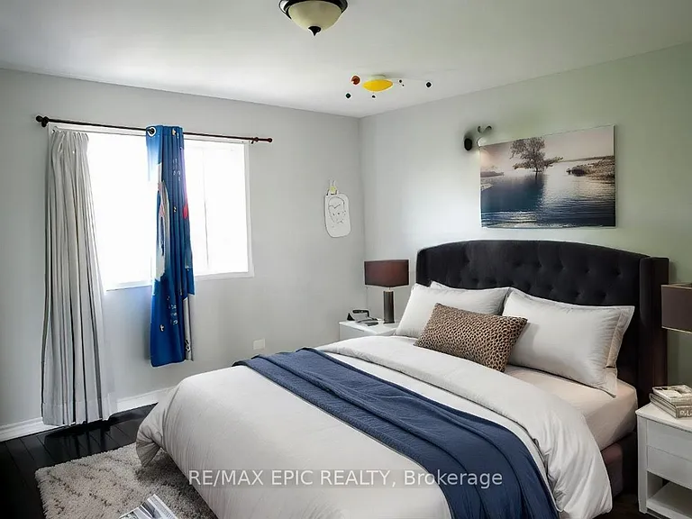 45 Golden Meadow Dr — Photo 8