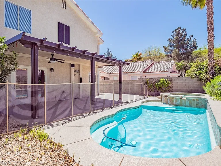 8791 Arawana Pl — Photo 35