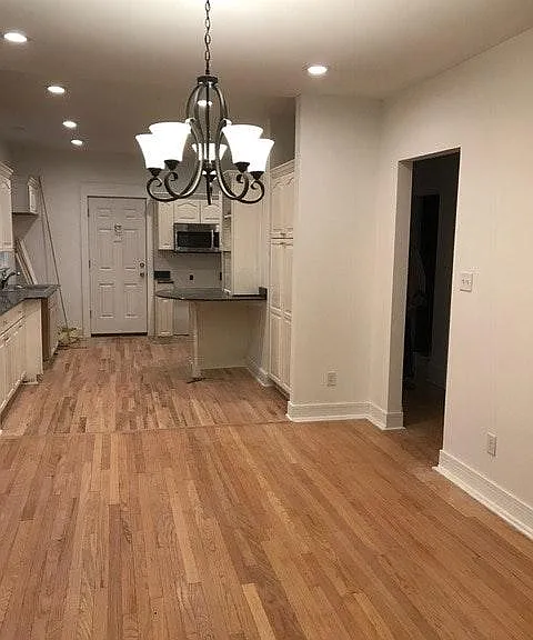 2706 N Stowell Ave — Photo 6