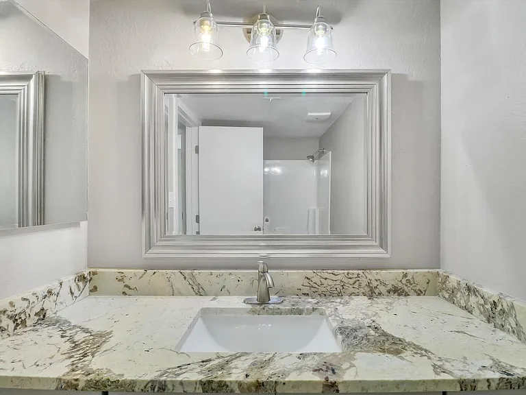 260 W 8th Ave #123 — Photo 29