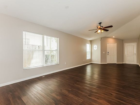 3rd image of 1120 Lake Shore Ranch Dr
