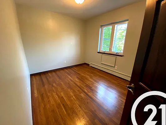 Rented by Century 21 Unique Realty | media 6