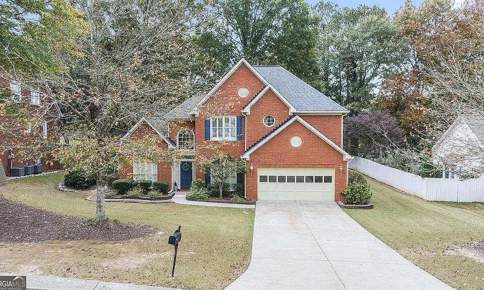 1st image of 3998 Amberley Ln