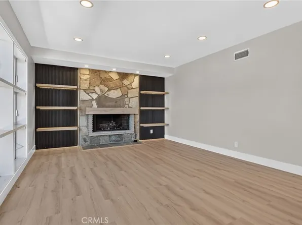 3370 Coy Dr, Sherman Oaks, CA 91423