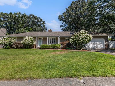 4538 Cherrywood Ct, Norton Shores, MI, 49441