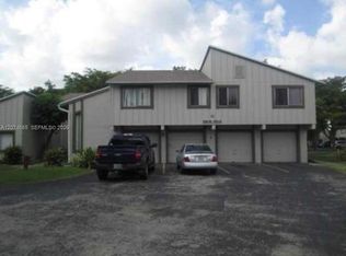 5810 NW 22nd St #21-B, Lauderhill, FL 33313