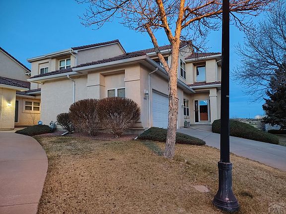 3rd image of 4443 Turnberry Cres