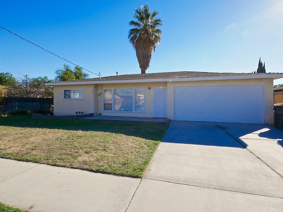 1st image of 17271 Marygold Ave
