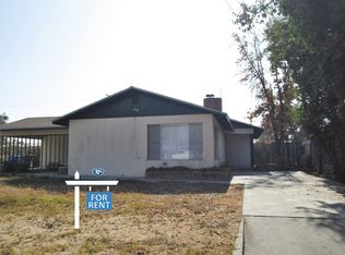 503 Lotus Dr, Hanford, CA 93230