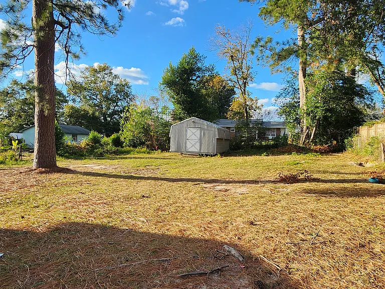 429 Audubon Cir — Photo 10