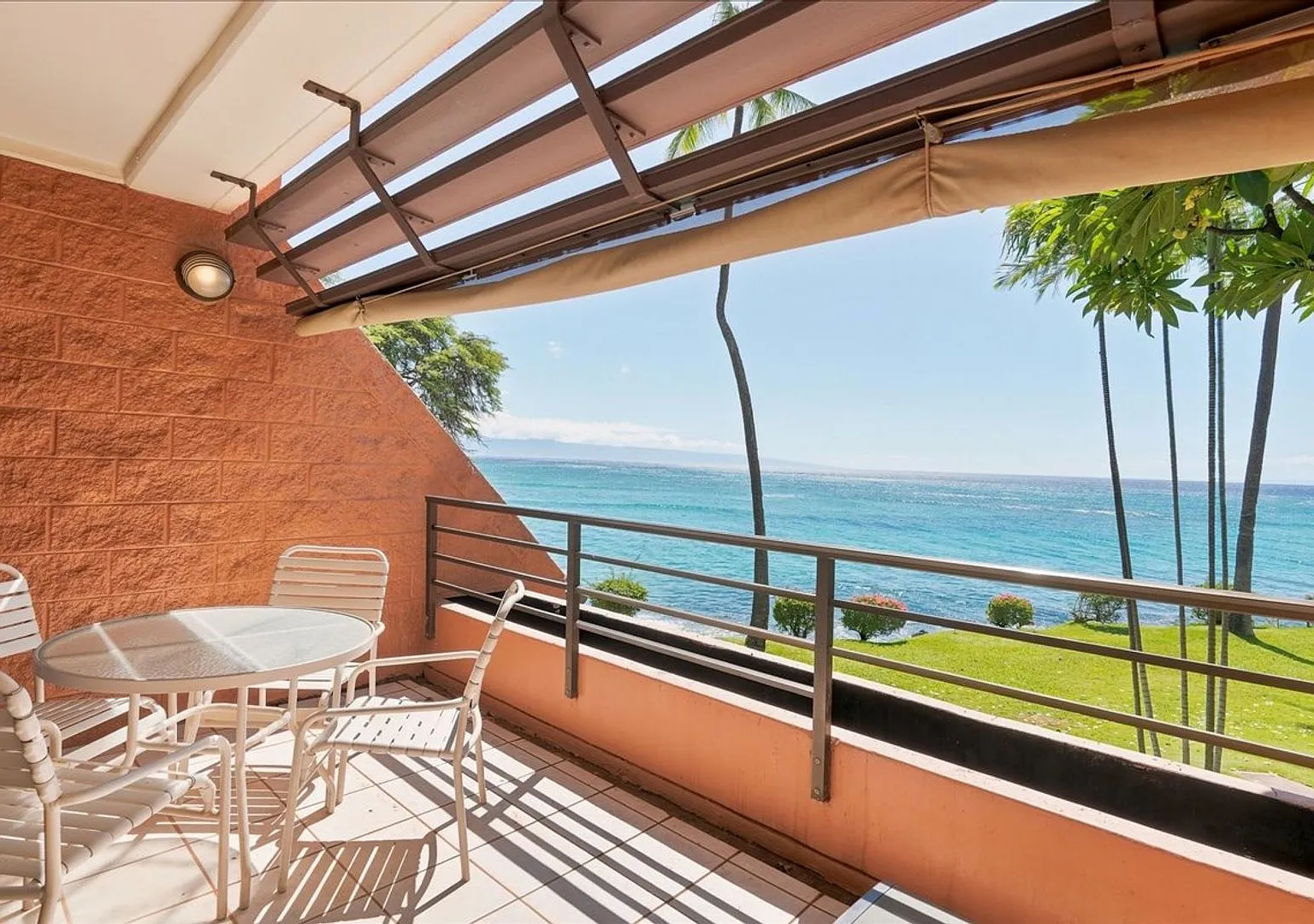 Direct Oceanfront Living at Kuleana - Furnished with Panoramic Views — Photo 1