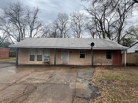 2nd image of 705 Iris Ln