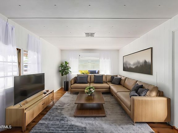 4th image of 7626 E JUANITA Avenue