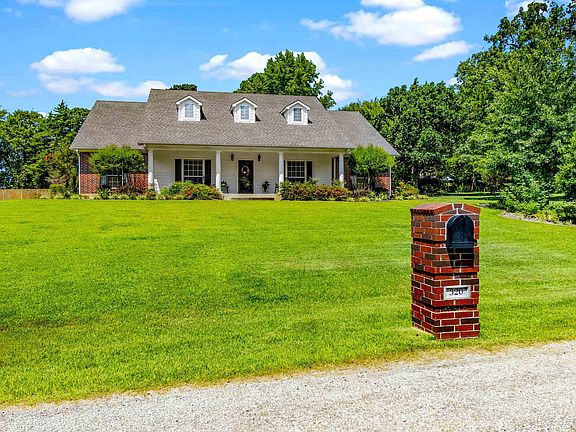 3rd image of 320 County Road 2317
