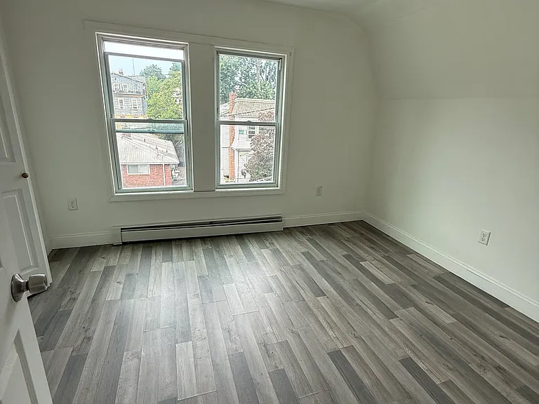410 Chadwick Ave #2 — Photo 12