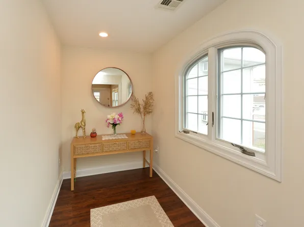 174 Burns Ave, Lodi, NJ 07644