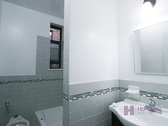 2nd image of 3564 80th St APT 5J