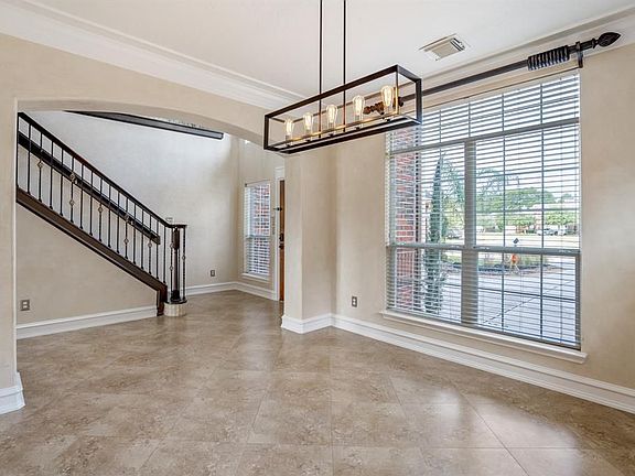 5th image of 9919 Brandywood Cir