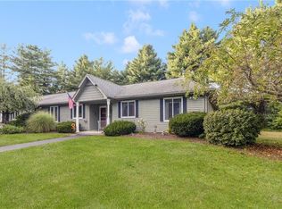 125 Pleasant View Ave APT 50, Smithfield, RI 02917