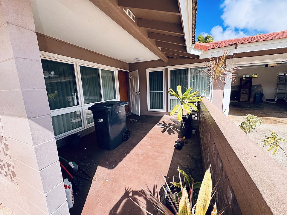 Front Entrance and Garage