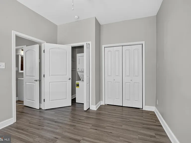 3127 Cedar St #1F — Photo 15