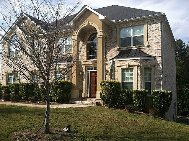 2nd image of 3330 Bartlett Ave