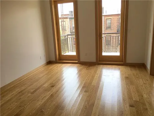 Rented by David Francis New York LLC | media 67