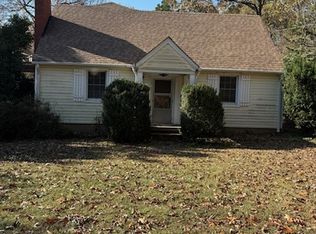 11620 Old Centralia Rd, Chester, VA 23831