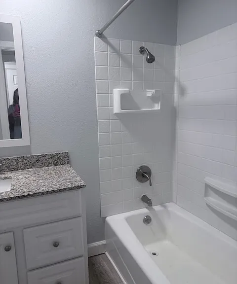 tub/shower