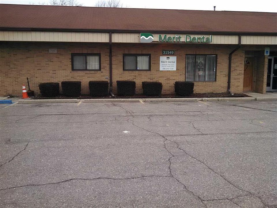 2nd image of 31549 Harper Ave